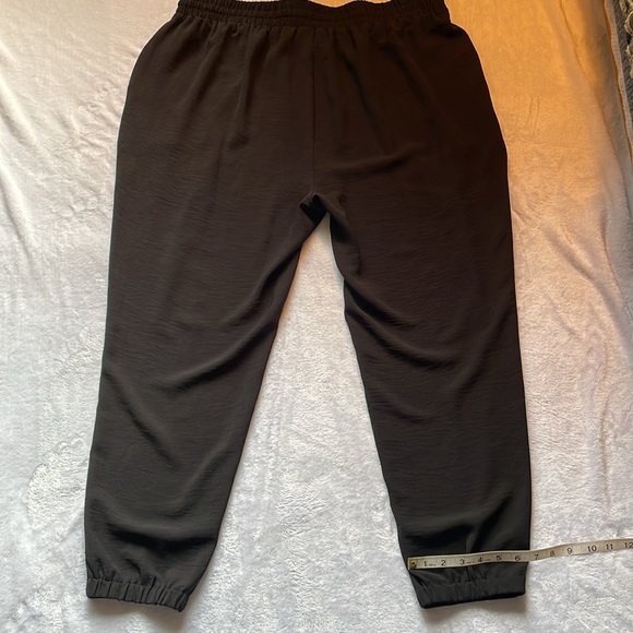 EUC New York Clothing Co- -Solid black and very comfy! - Picture 9 of 15